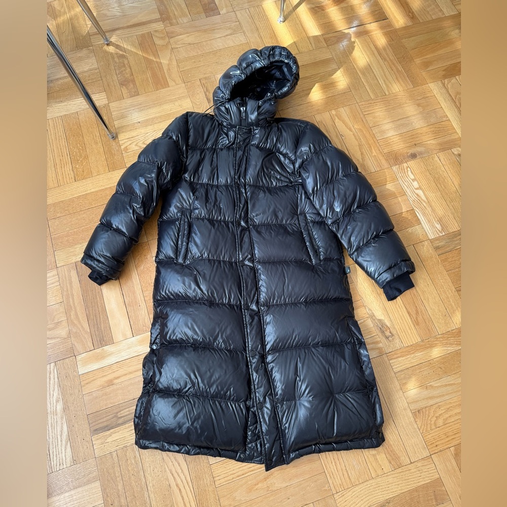 Aritzia Superpuff Long Coat